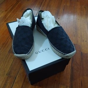 Men Gucci shoes size 8